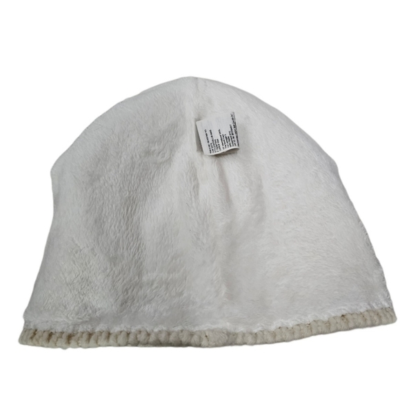 **SOLD** The North Face Cream Cable Knit Insulated Winter Hat - Picture 5 of 7